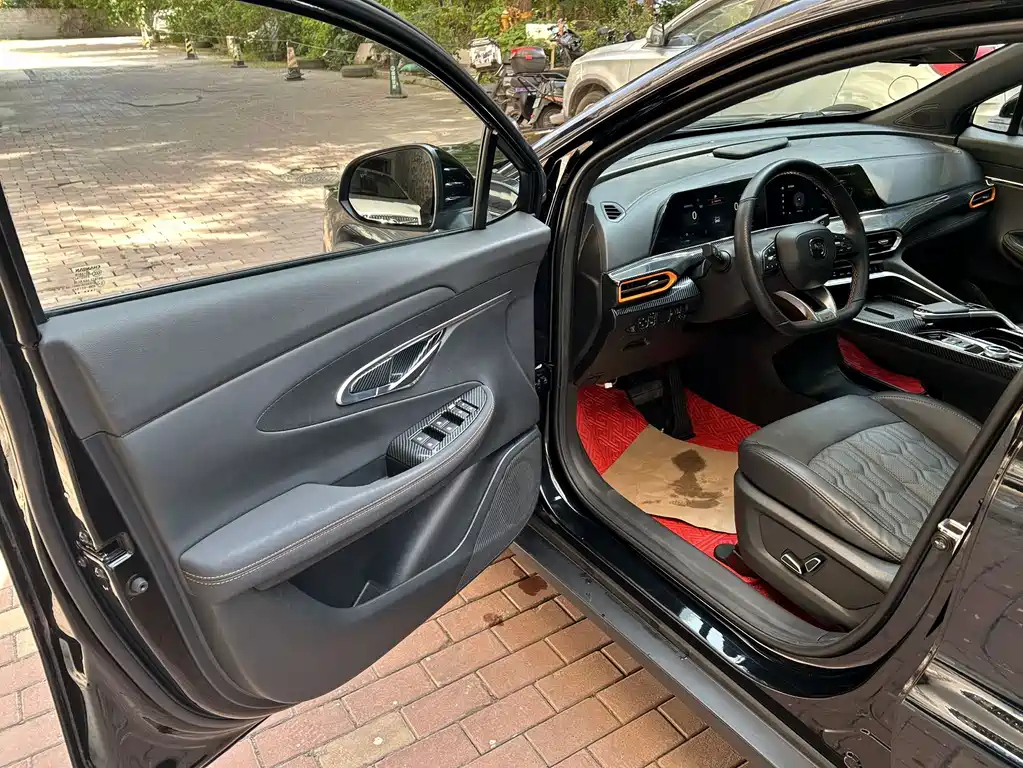 CHANGAN UNI-T 2021