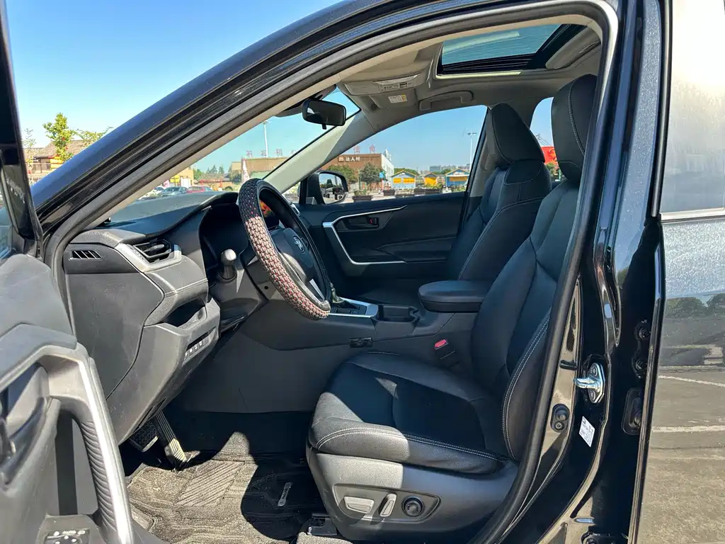 TOYOTA RAV4 RONGFANG 2024