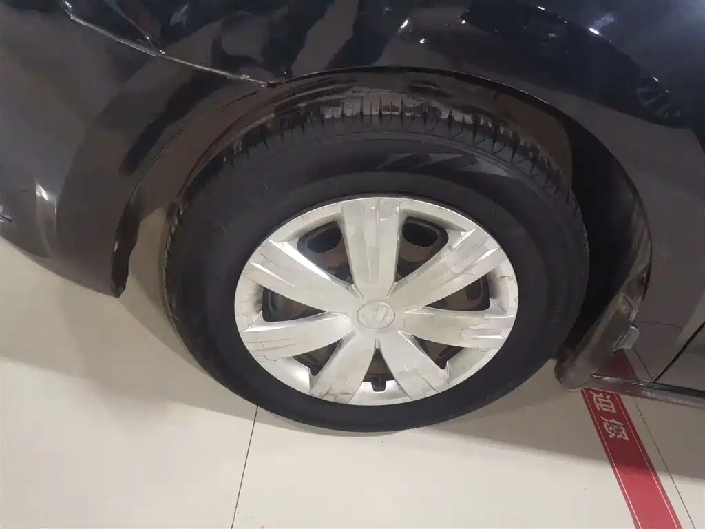 VOLKSWAGEN JETTA 2016