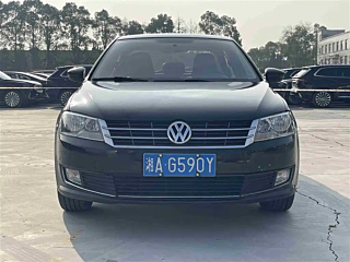 VOLKSWAGEN LAVIDA 2015