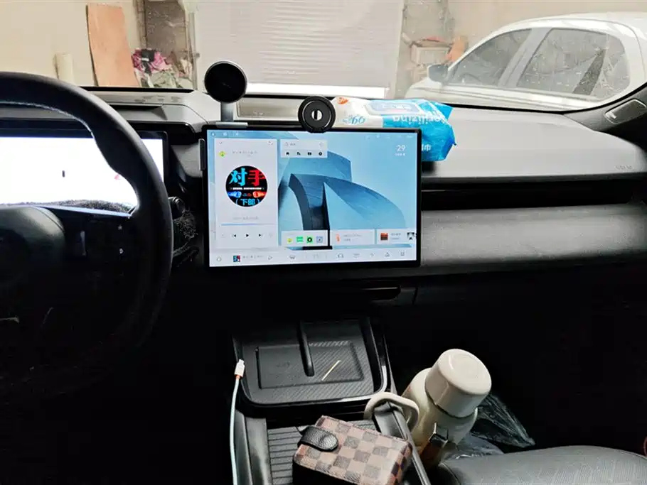 LYNK&CO 08 NEW ENERGY 2024