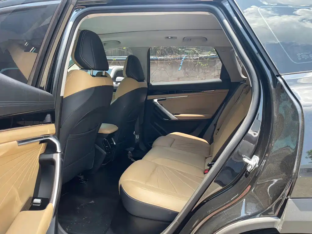 GEELY AUTO BOYUE L 2023