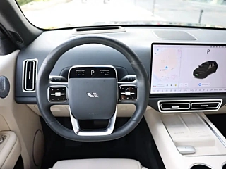 LI AUTO L7  2024 YEAR MAX 2024