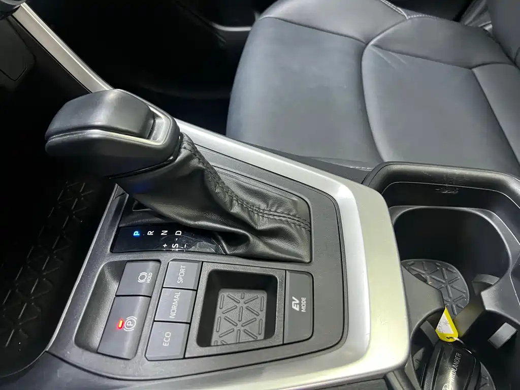 TOYOTA WILDLANDER 2023