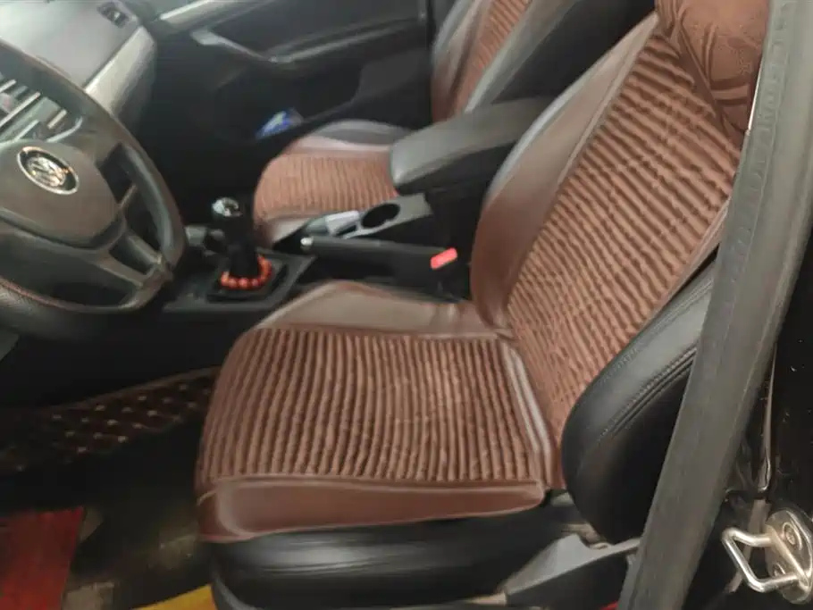 VOLKSWAGEN LAVIDA 2020