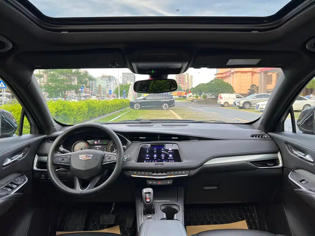 CADILLAC XT4 2020