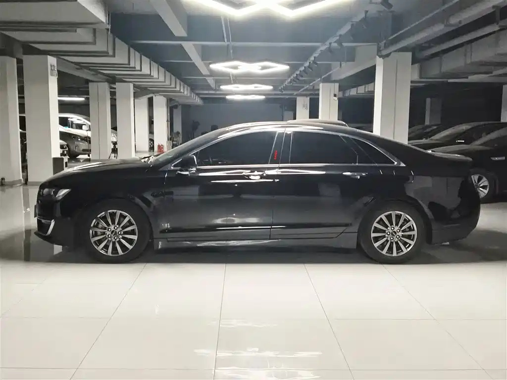 LINCOLN MKZ 2020