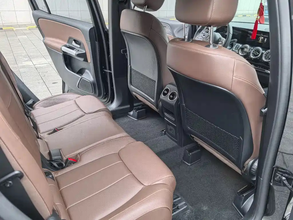 MERCEDES BENZ GLB 2022