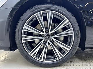 AUDI A6L  2025 YEAR 45 TFSI SELECTED DYNAMIC 2025