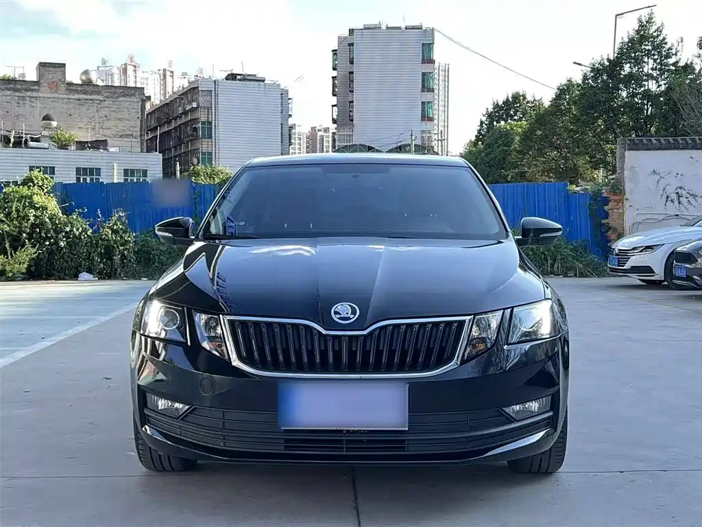 SKODA OCTAVIA 2020