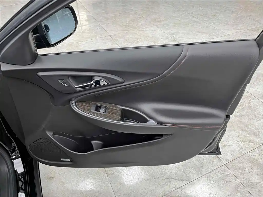 CHEVROLET MALIBU XL 2022