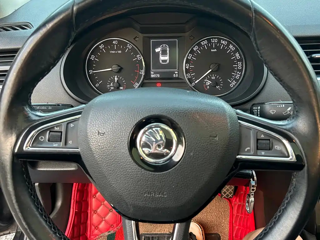 SKODA OCTAVIA 2017