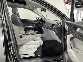 AUDI Q5L  2021 YEAR 40 TFSI LUXURY DYNAMIC 2021