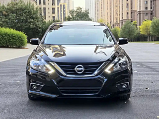 NISSAN TEANA 2018