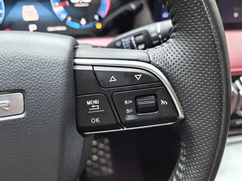 JETOUR X70 PLUS 2024