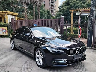 VOLVO S90 2019