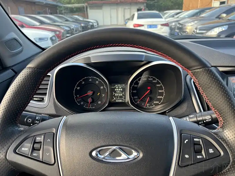 CHERY TIGGO 5 2015