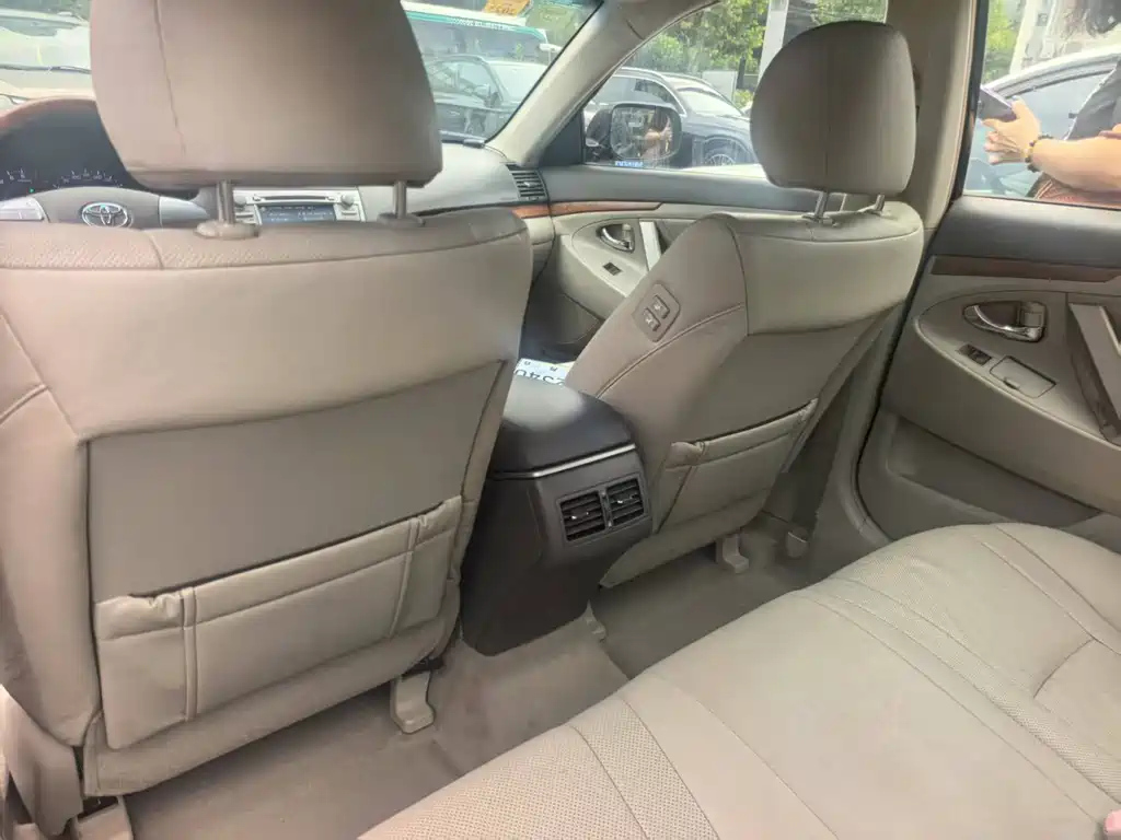 TOYOTA CAMRY 2009