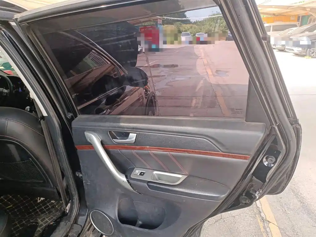 HAVAL H6 2015