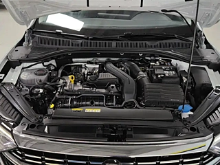 VOLKSWAGEN SAGITAR 2025 YEAR FACELIFT 300TSI DSG BEYOND EDITION 2025