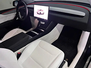 TESLA MODEL Y  2025 YEAR FACELIFT  RANGE  POWER 2025