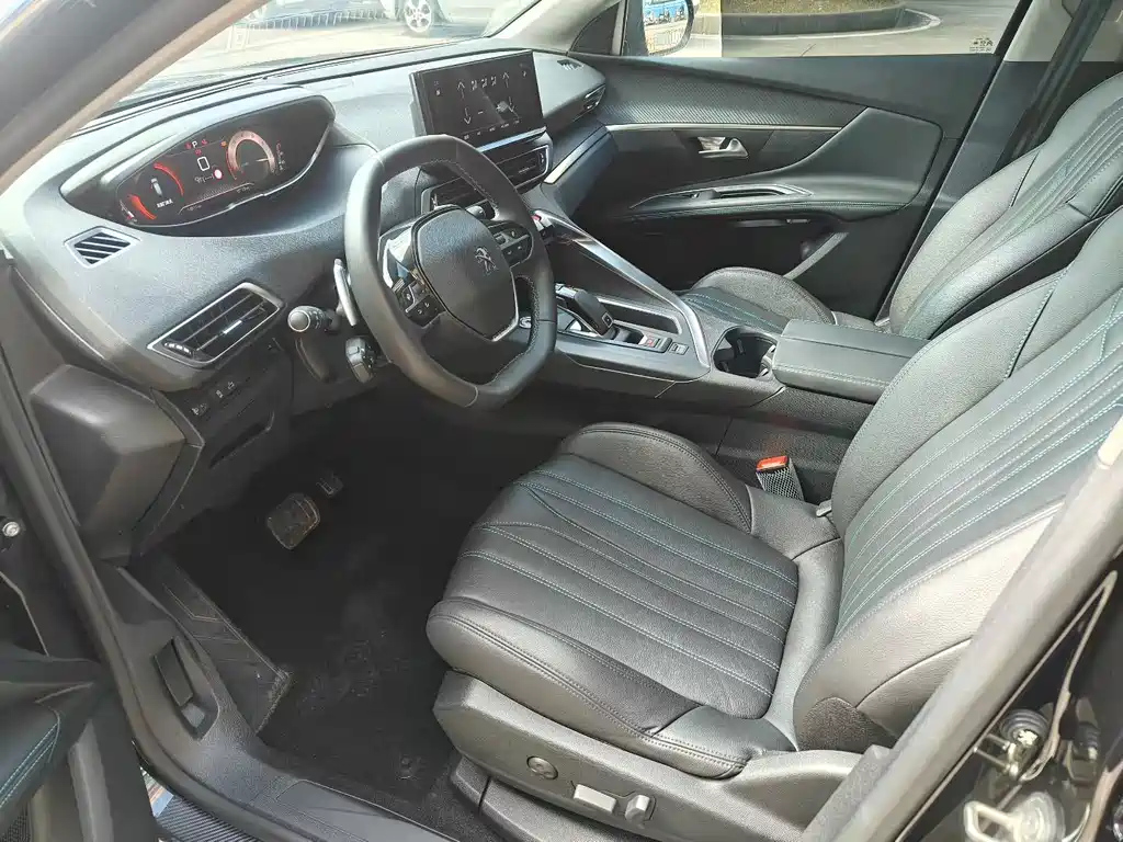 PEUGEOT 4008 2023