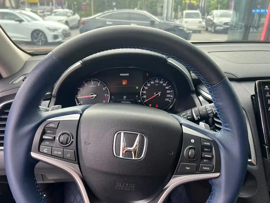 HONDA AVANCIER 2023
