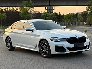BMW 5-SERIES  2021