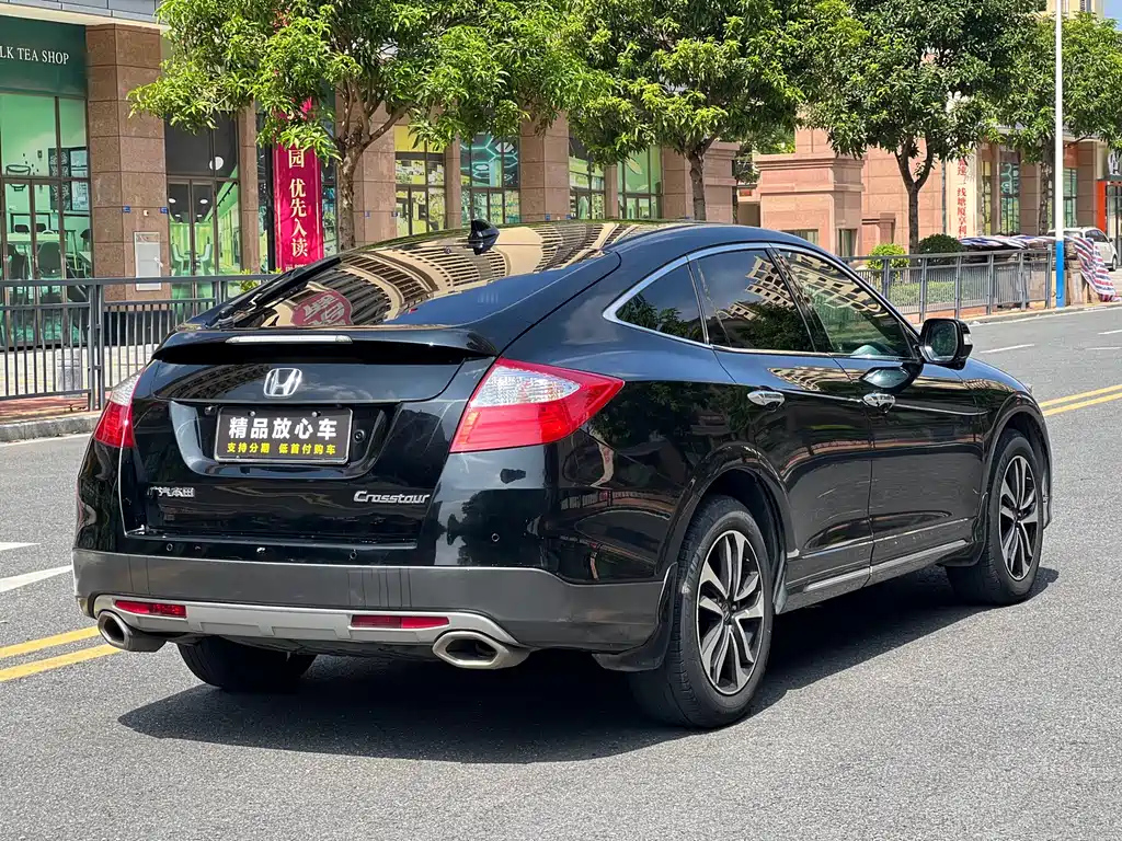 HONDA CROSSTOUR 2016