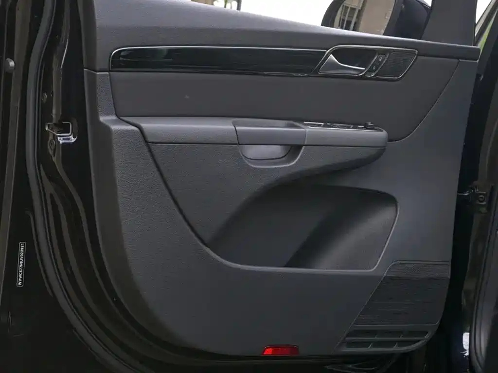 VOLKSWAGEN SHARAN 2018