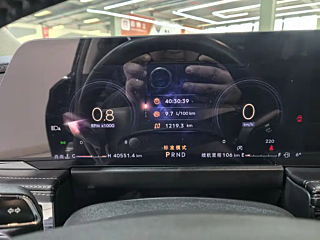 LINCOLN ADVENTURER 2023