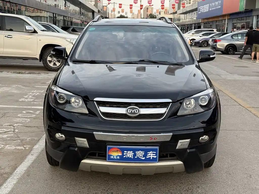 BYD S6 2014
