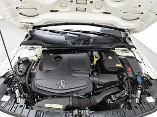 MERCEDES BENZ GLA 2015 YEAR GLA 200 FASHION 2015