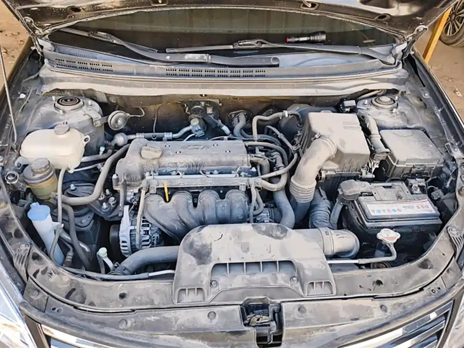 HYUNDAI CELESTA 2014