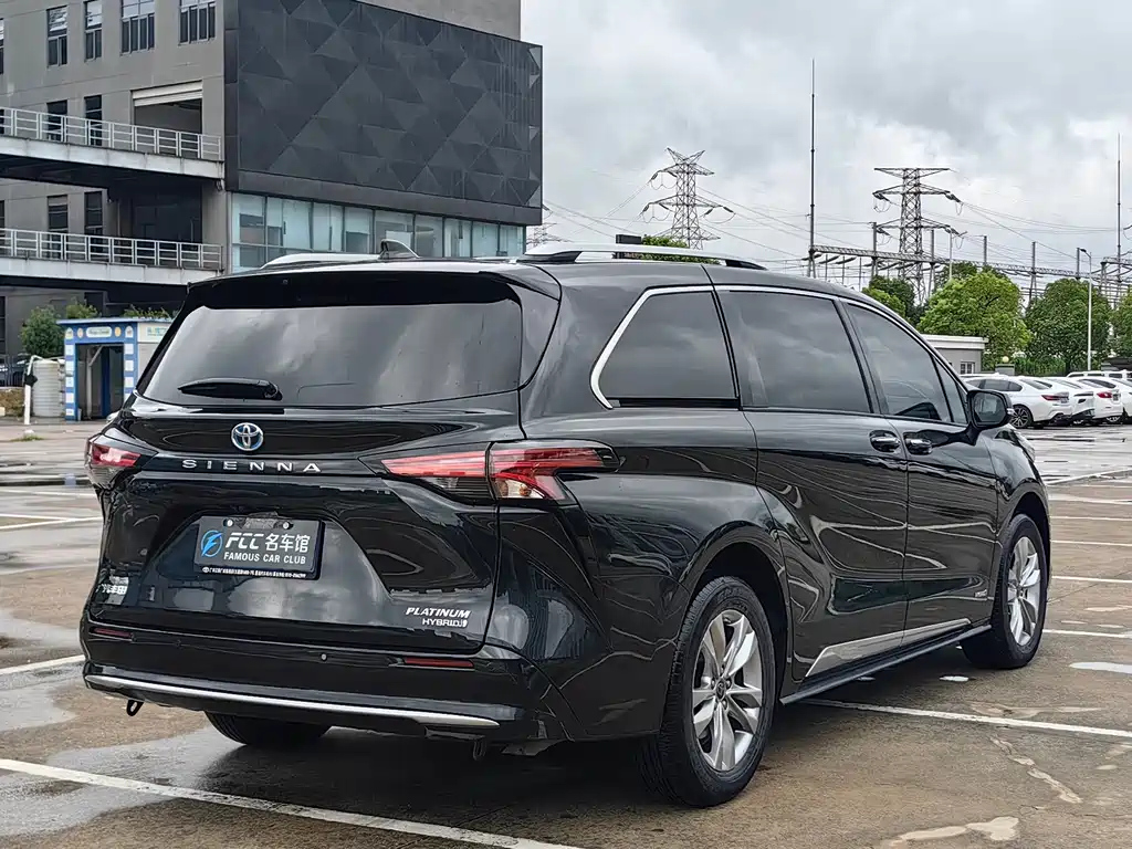 TOYOTA SIENNA SIENNA 2021