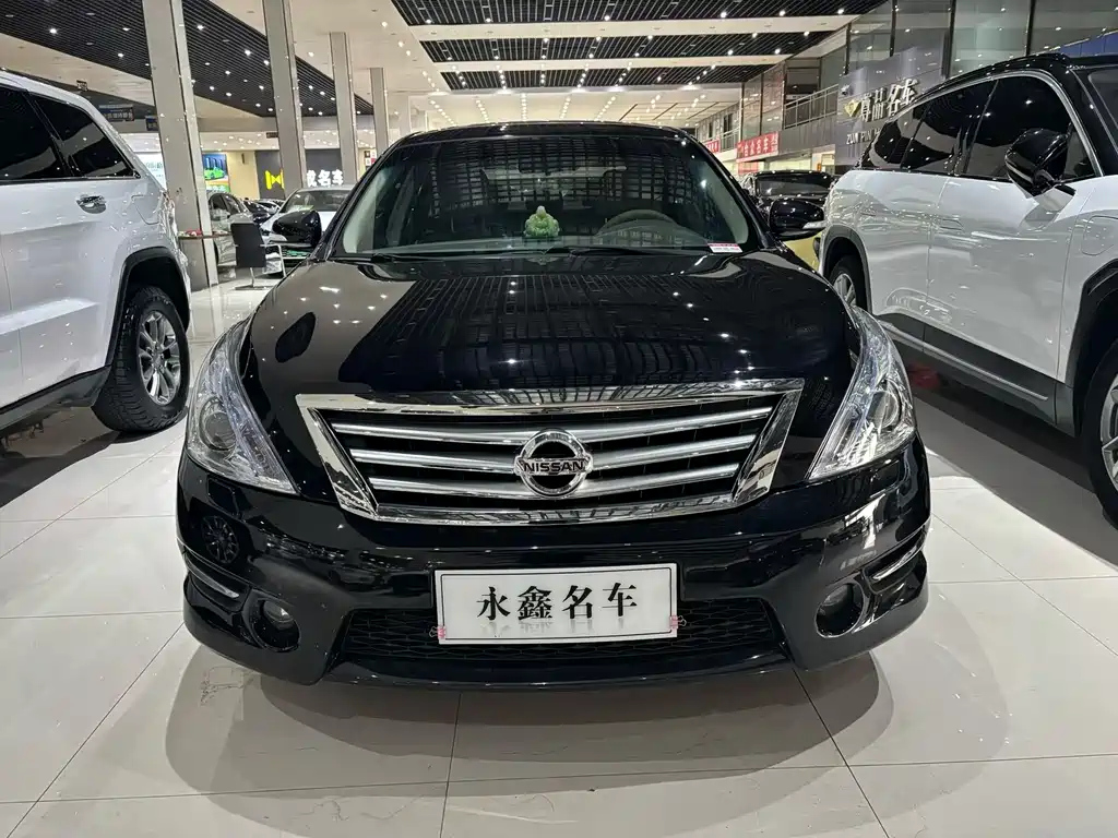 NISSAN TEANA 2013