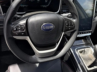 SWM G05  2019 YEAR 2.0L MANUAL LUXURY 2019