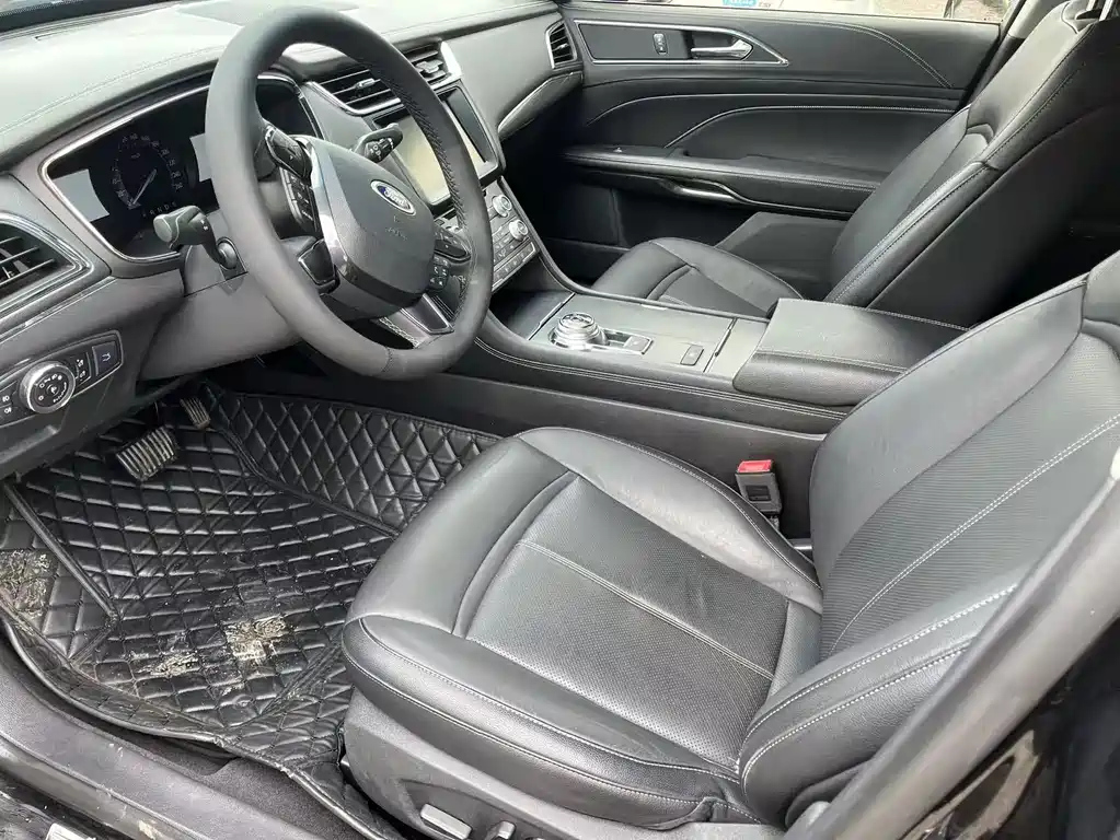 FORD TAURUS 2016