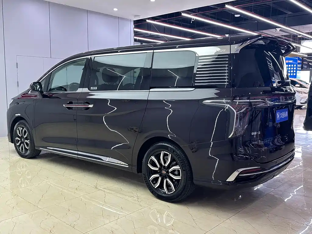 HONGQI HQ9 2023