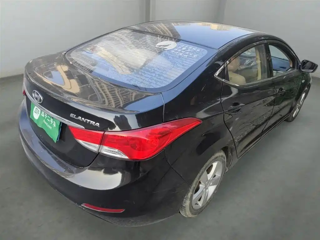 HYUNDAI ELANTRA 2014