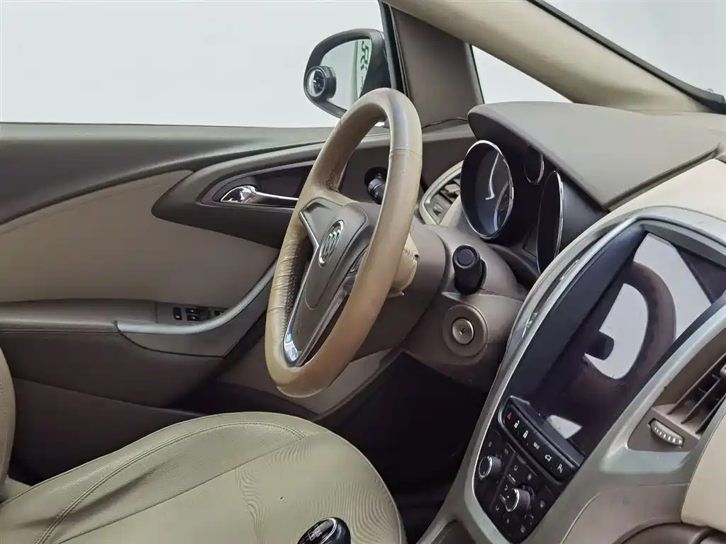 BUICK EXCELLE 2014