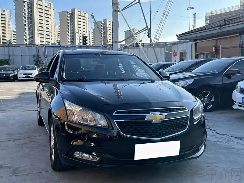 CHEVROLET CRUZE 2015
