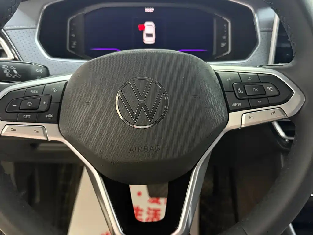 VOLKSWAGEN LAVIDA 2024