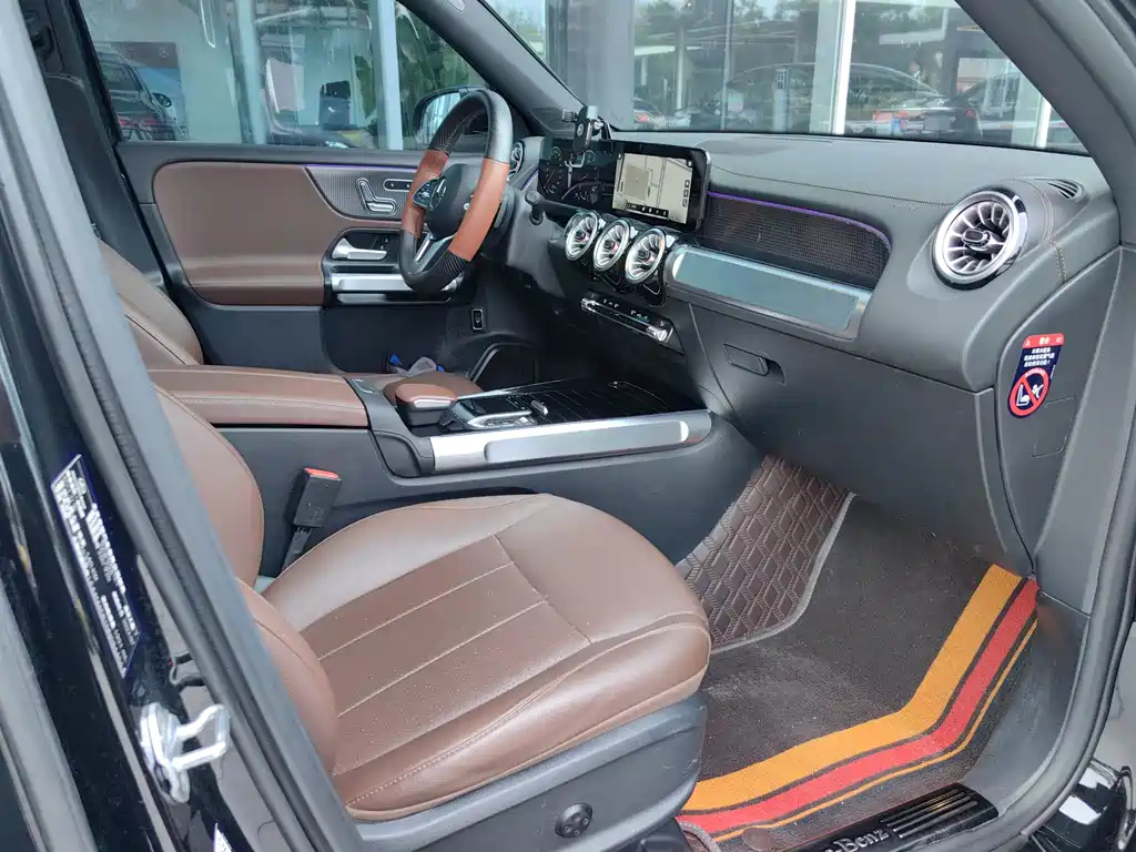 MERCEDES BENZ GLB 2022