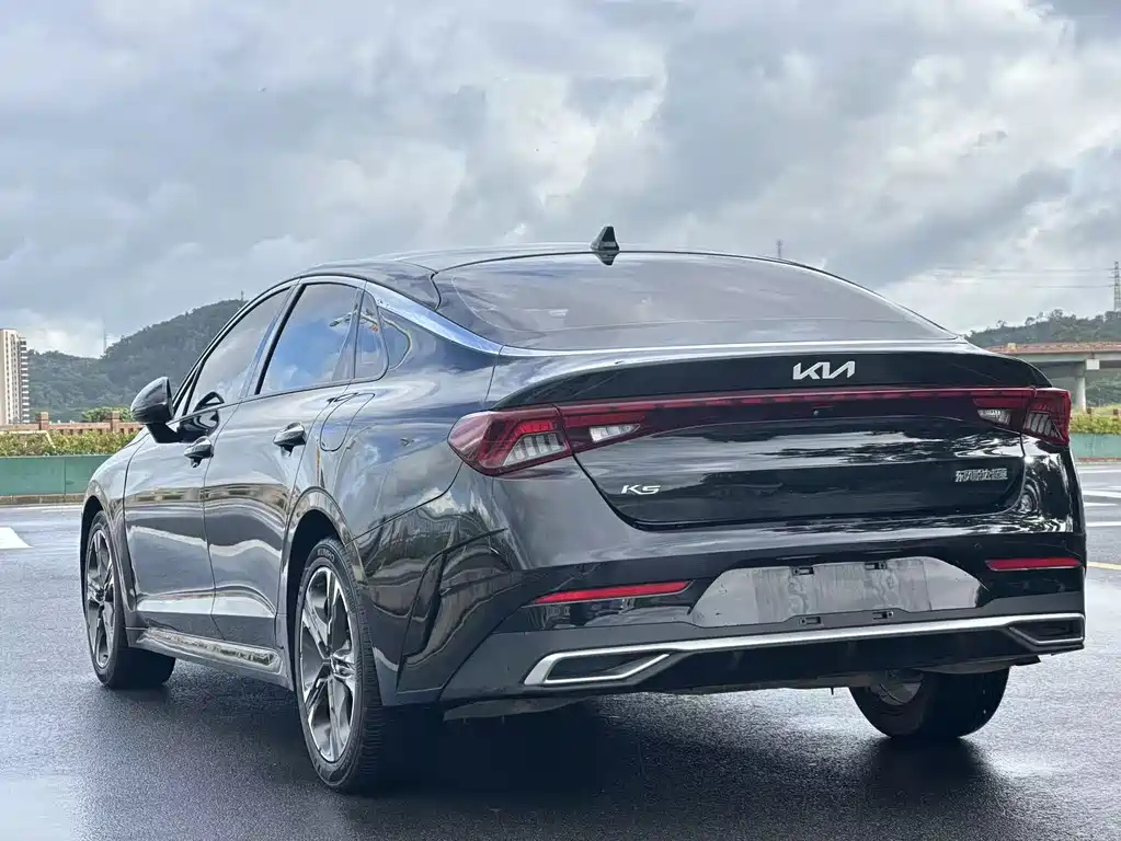 KIA K5 2022