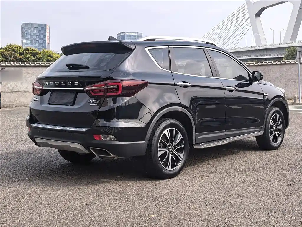 DONGFENG AEOLUS AX7 2019