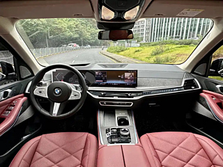 BMW X5  2025 YEAR XDRIVE 30LI EXCLUSIVE M SPORTS YAO NIGHT PACKAGE 2025