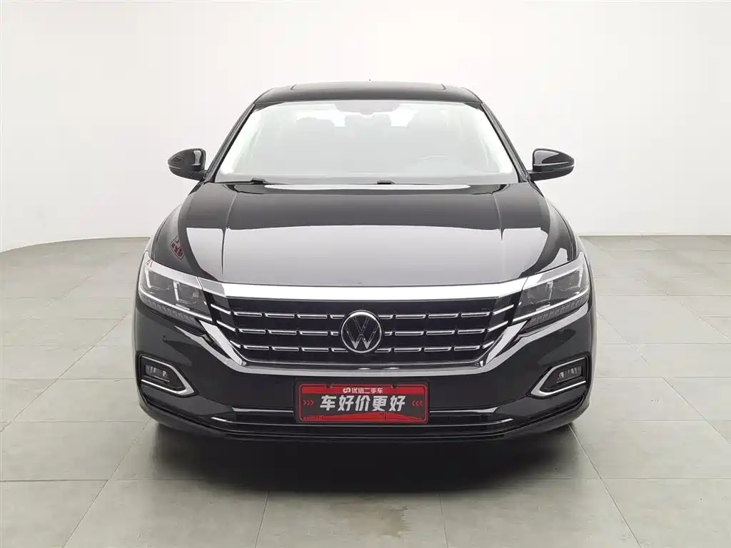 VOLKSWAGEN PASSAT 2020