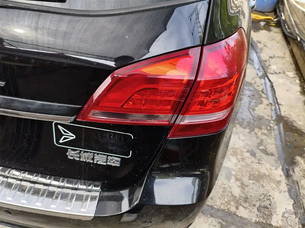 HAVAL H2 2015