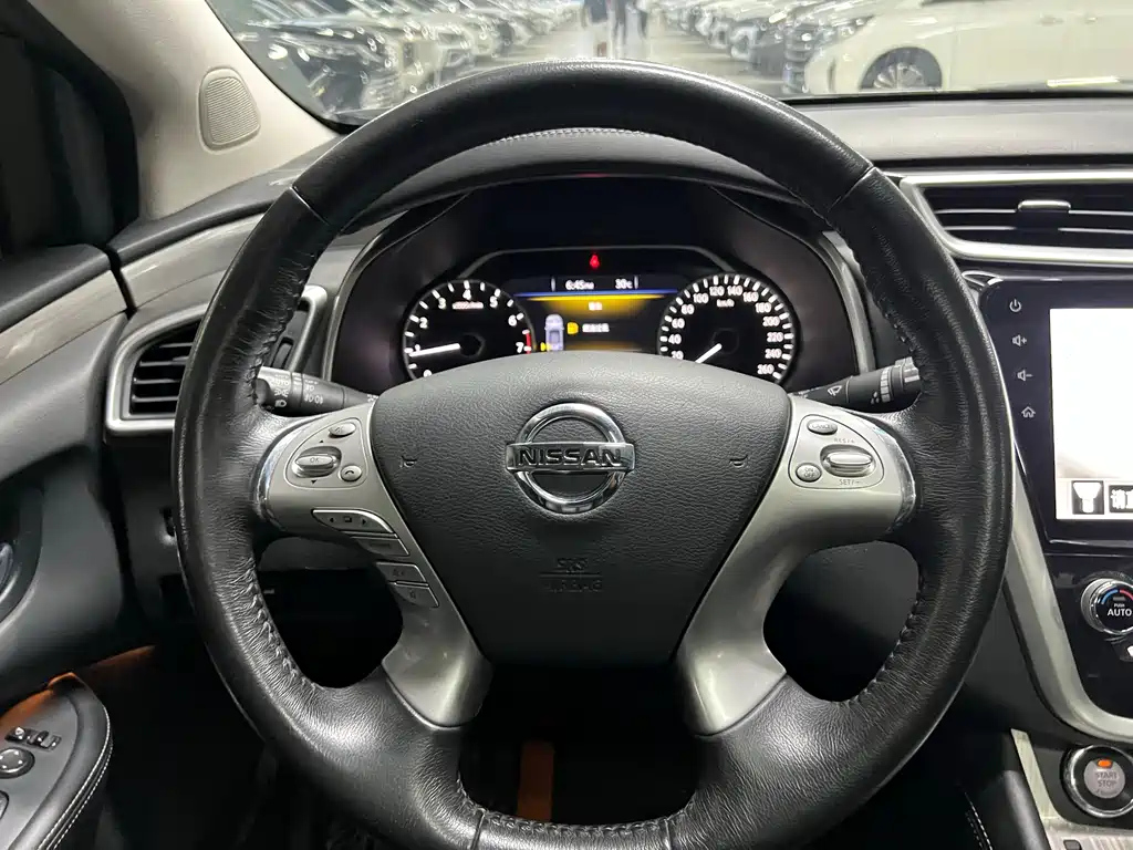 NISSAN MURANO 2019